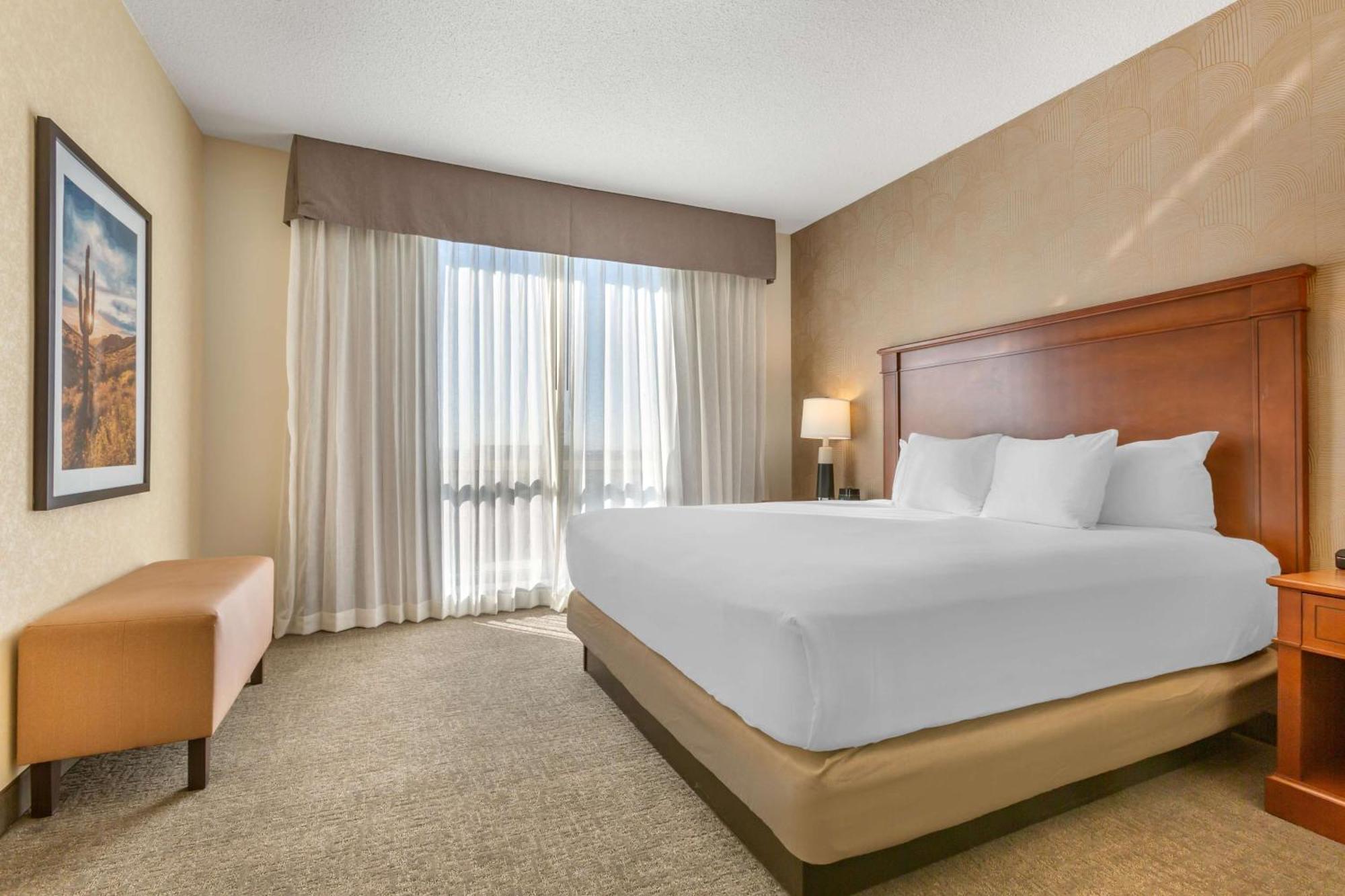 Drury Plaza Hotel Phoenix Tempe Exterior foto