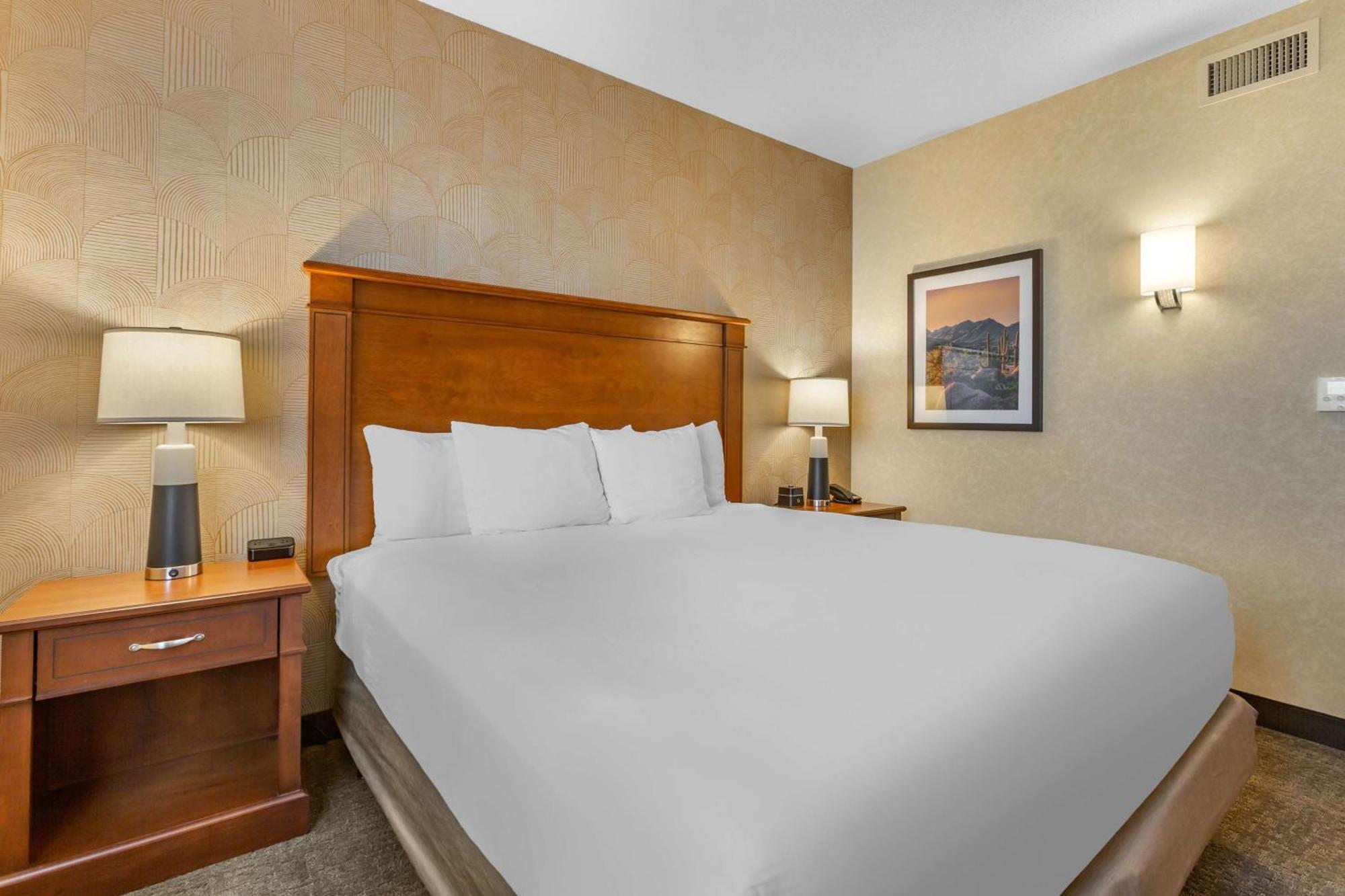 Drury Plaza Hotel Phoenix Tempe Exterior foto